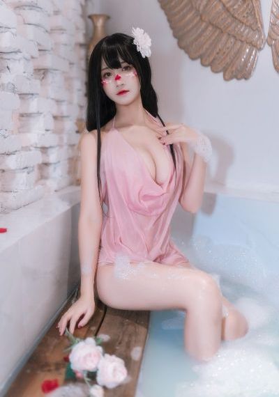 出租屋美女黄色片洗澡毛片_1080高清视频观看