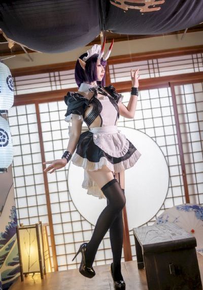 欧美裸体tickling免费_蓝光手机在线看