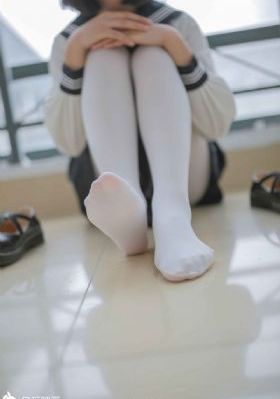 国产仑乱老女人露脸的_DVD在线播放观看