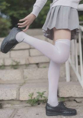 欧美人与性动交α欧美精品图片_大片在线观看