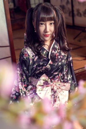 厨房玩朋友娇妻HD中文视频_DVD神马影院手机在线