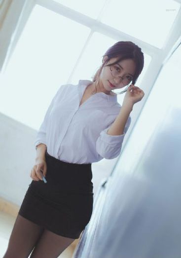 夜月直播视频直播免费观看_4K在线观看高清