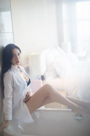 亚洲AV精品无码一区二区_HD电影免费在线