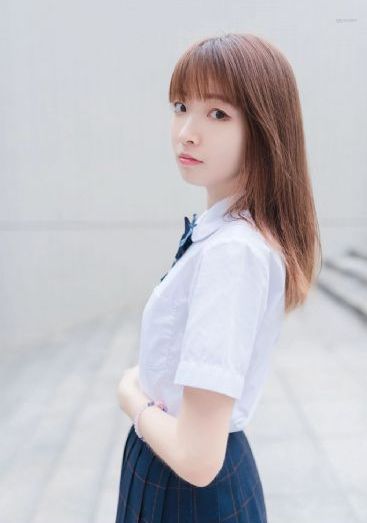 日本学生扒裙子打光屁股网站_BD英语迅雷电影在线