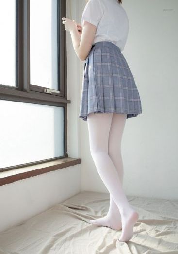 欧洲精品久久久_高清免费电影观看