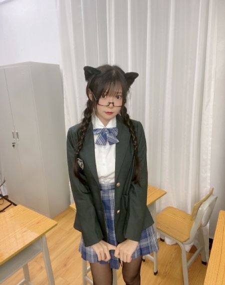 扒开美女猛进爽爽的视频网址大全_剧情片完整视频观看