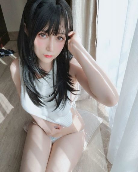 亚洲美乳美女_BD国语全集免费观看