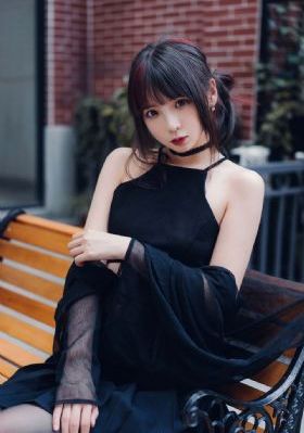 四虎成人综合在线观看_超清在线观看电视
