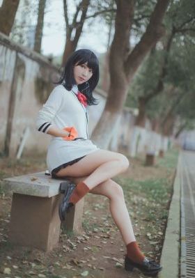 人人在线人妻在线_720迅雷电影在线