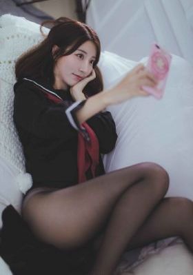 水蜜桃视频免费在线观看_免费正片国语